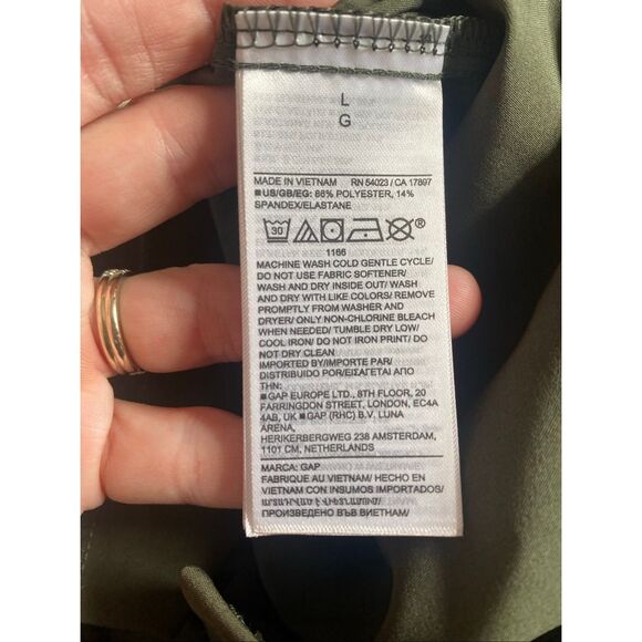 GapFit wide leg woman’s activewear pants - Picture 7 of 10